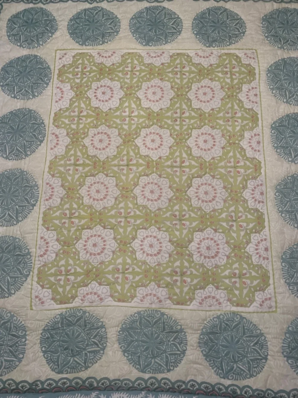 Anthropologie quilt and shams set Yael quilted flower print